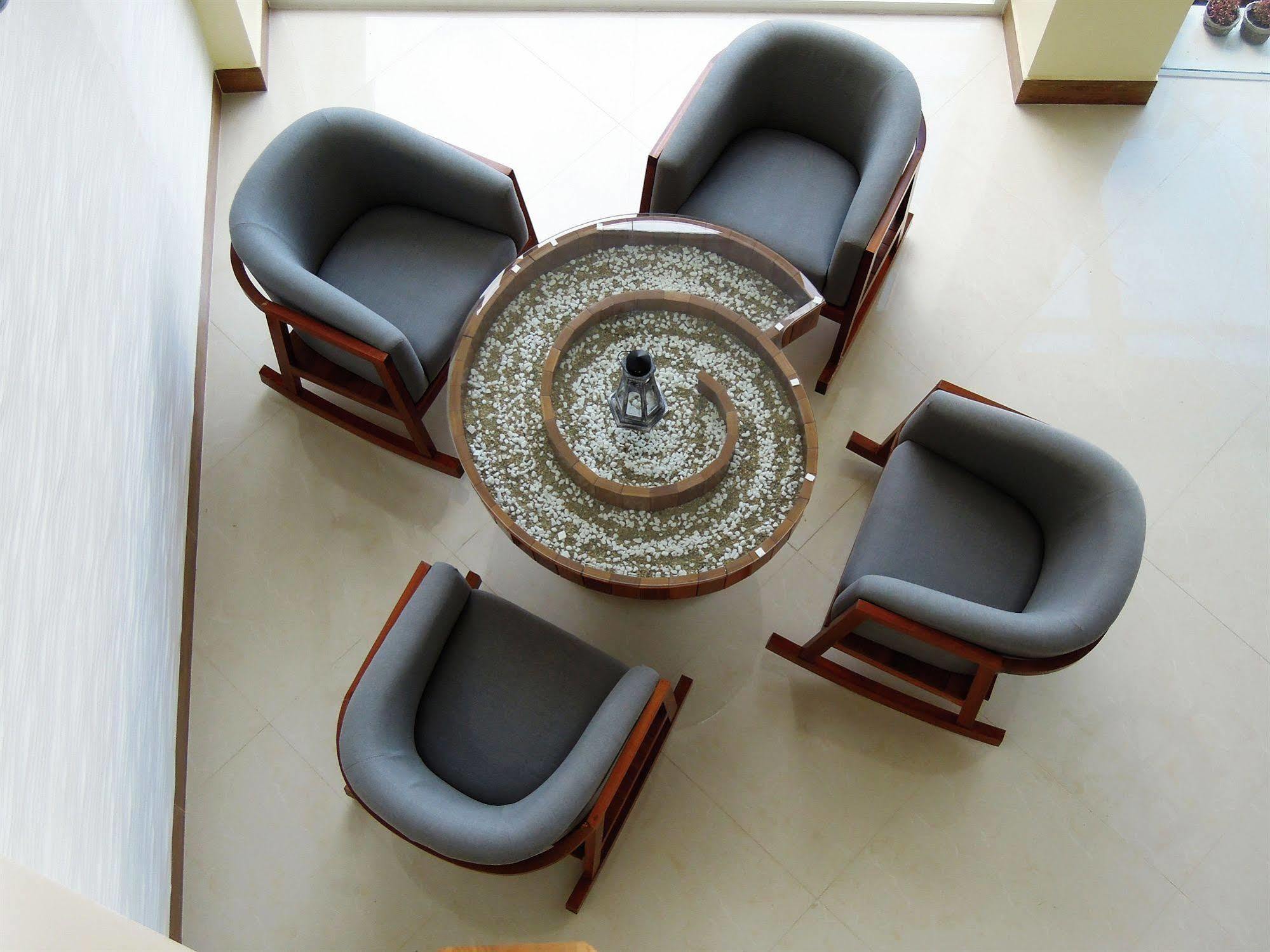 Gia Huy Hotel Duong Dong Exterior foto