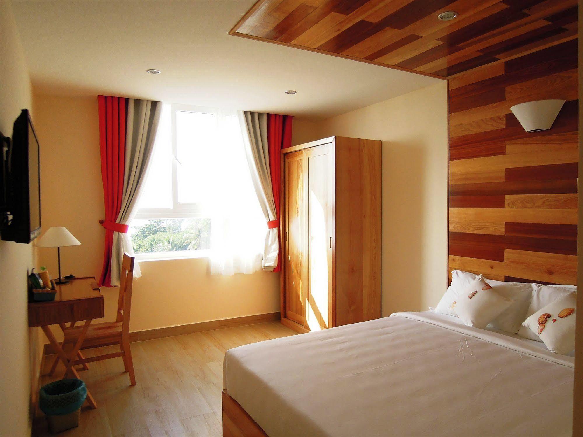 Gia Huy Hotel Duong Dong Exterior foto