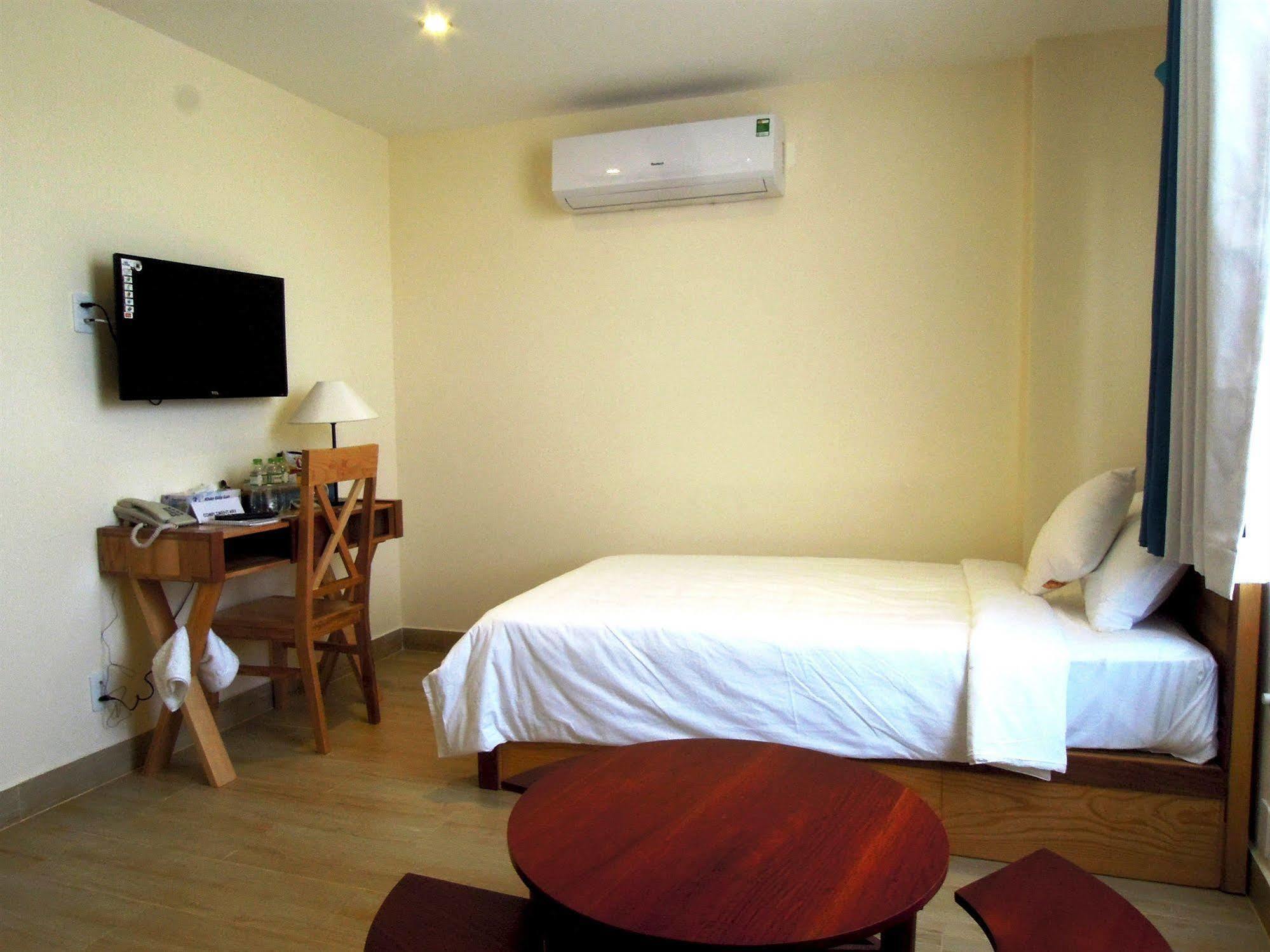 Gia Huy Hotel Duong Dong Exterior foto
